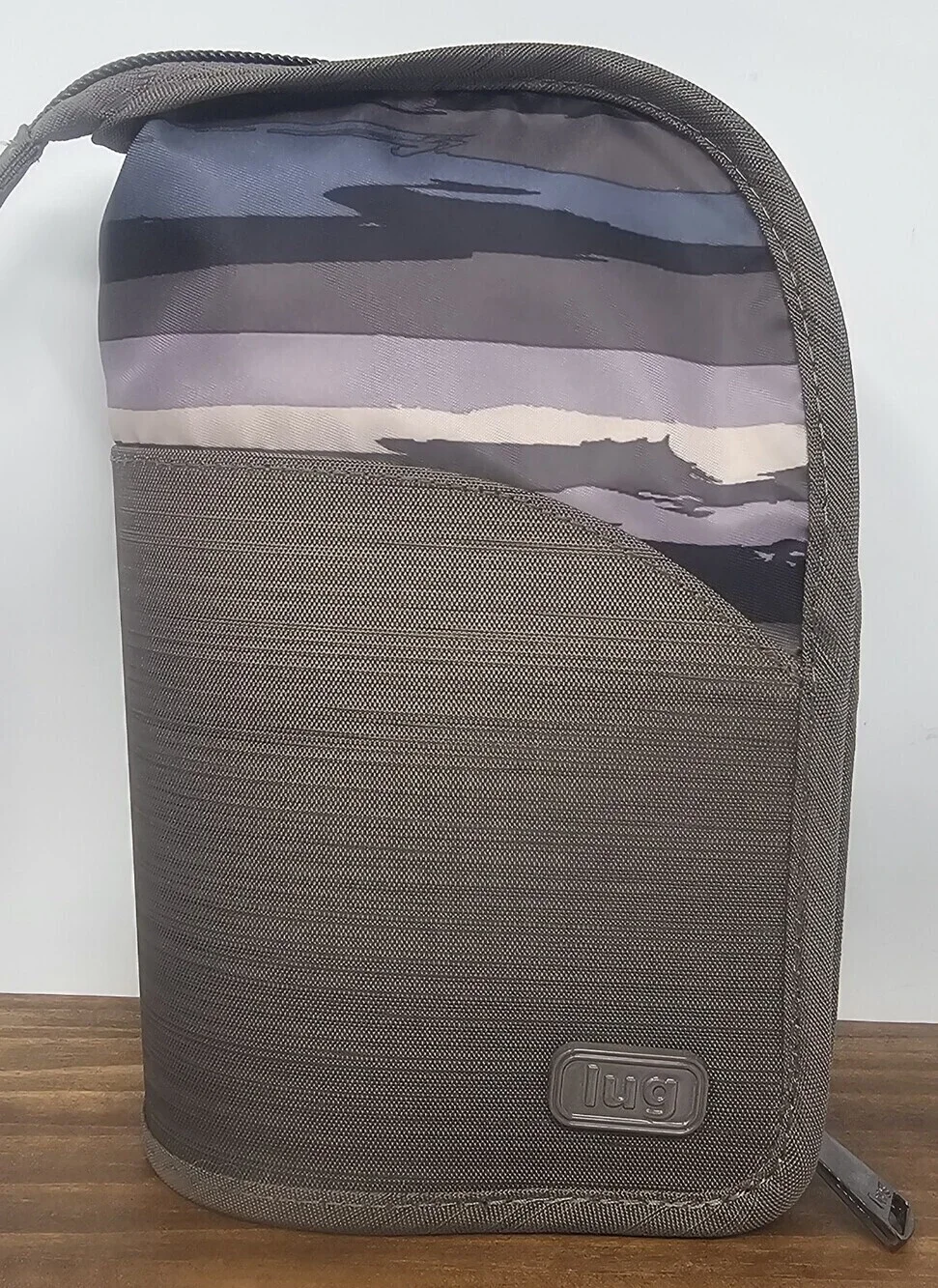 NWT Lug Canoe Cosmetic Pouch Brush Holder Case Zip Painted Pearl Stripe